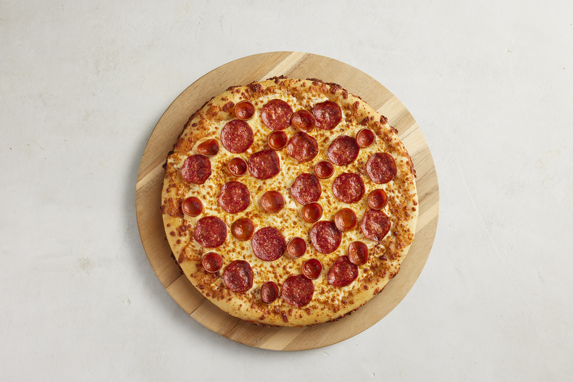 Pizza Hut Pepperoni Pizza